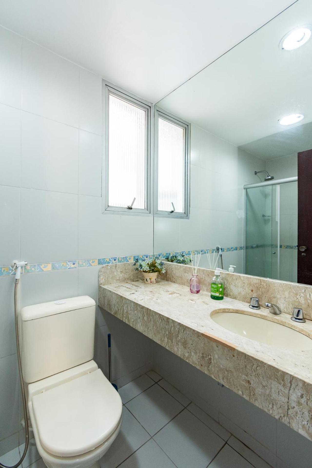 Flat Posto 6 Com Piscina - Copacabana Ріо-де-Жанейро Екстер'єр фото